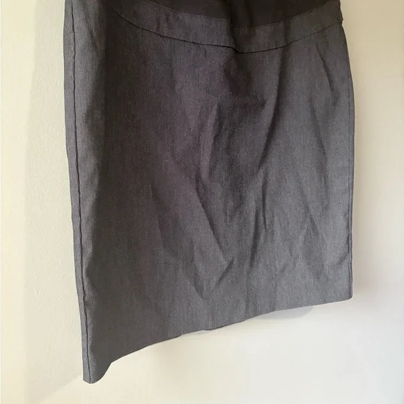Thyme Maternity Black Pencil Skirt Small 🤰 Stretch Work Office Business Casual - Picture 3 of 8